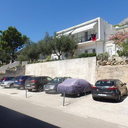 Apartmani Stipan Brela Exterior photo