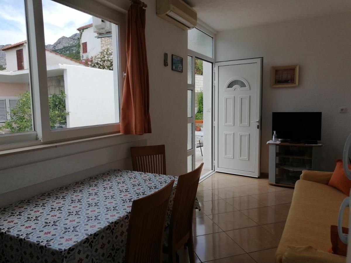 Apartmani Stipan Brela Exterior photo