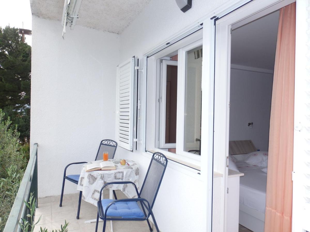 Apartmani Stipan Brela Exterior photo