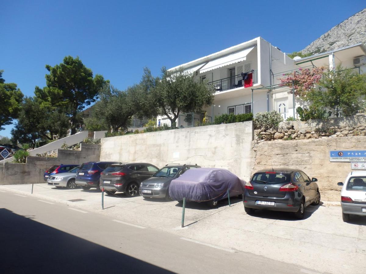 Apartmani Stipan Brela Exterior photo